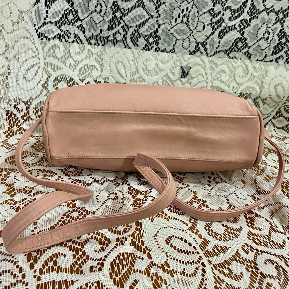 Gianni Bernini Pink Leather Crossbody-Shoulder Bag 9in x 6.5in x 2.25in