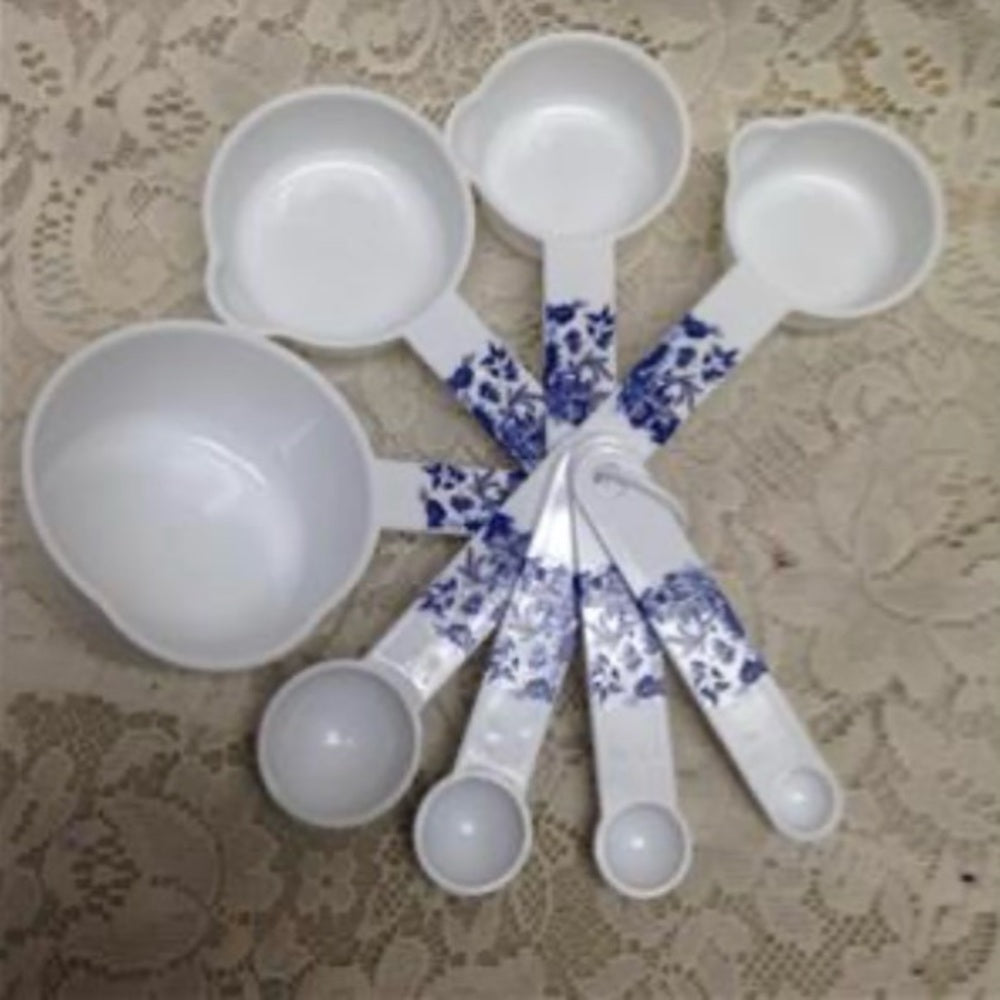 Blue Willow Measuring Cups and Spoons