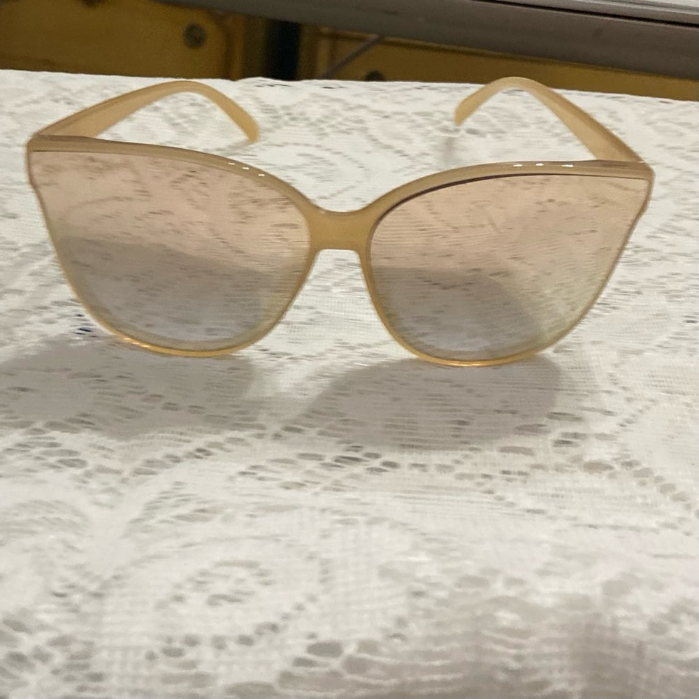 Ray-Ban Oversized Cats Eye Tan-Cream Mirrored Sunglasses