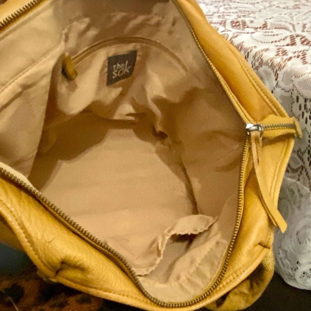 The Sak Mustard Yellow Leather Shoulder Bag 11in x 9.5in x 5in