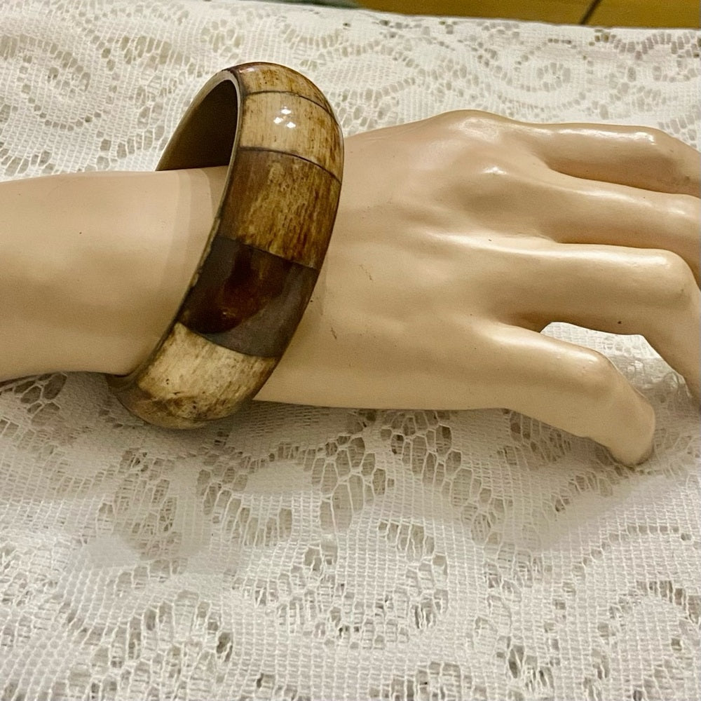 Lot of 2 Vintage Chunky Owl Enamel- Cloisonné Hinged and Tan Brown Agate Bangles