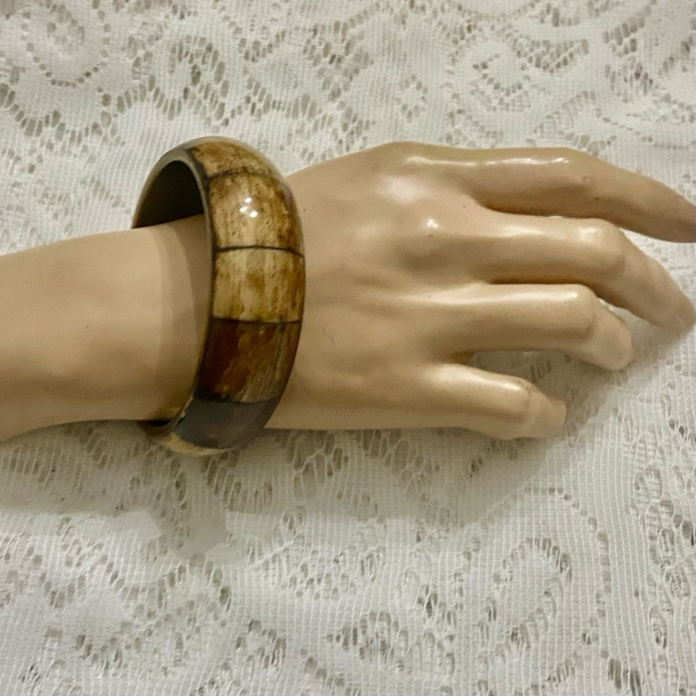 Lot of 2 Vintage Chunky Owl Enamel- Cloisonné Hinged and Tan Brown Agate Bangles