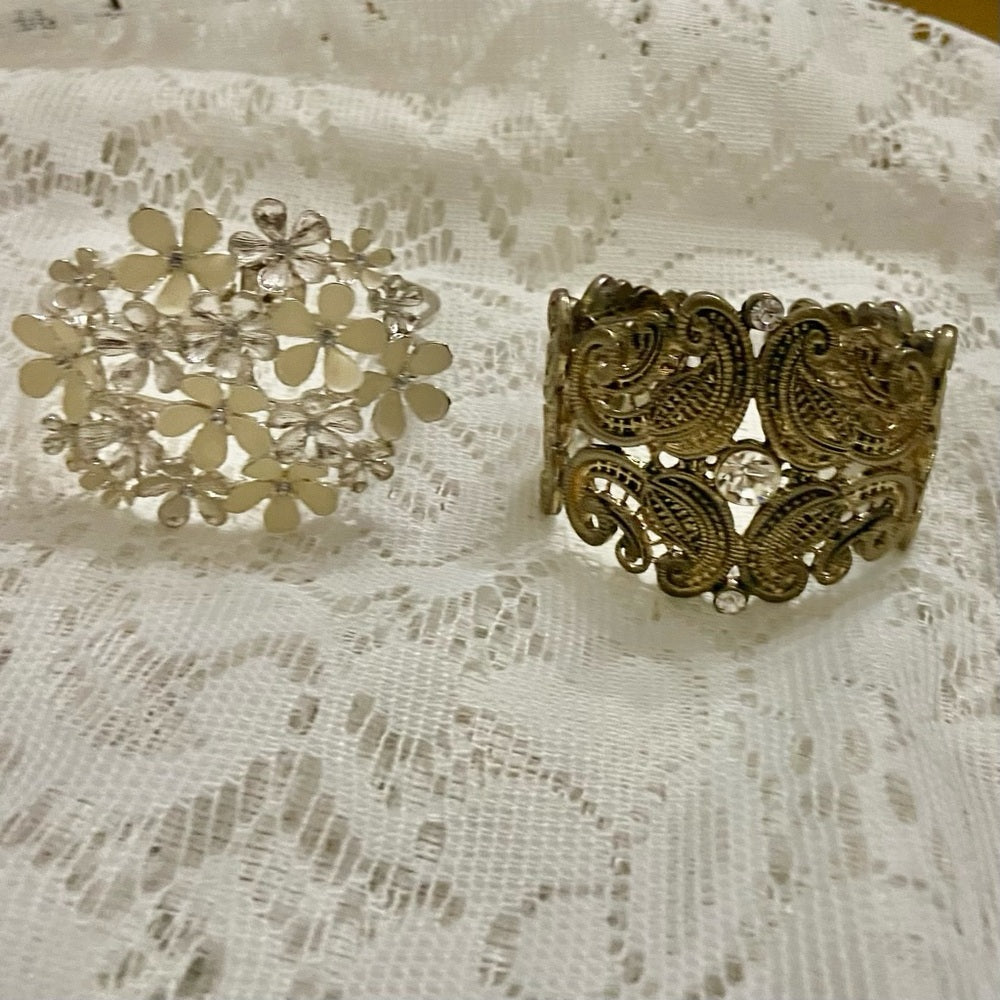 Lot of 2 Vintage Chunky, Beige Floral Hinged and Gold Tone Paisley Cuff Bangle