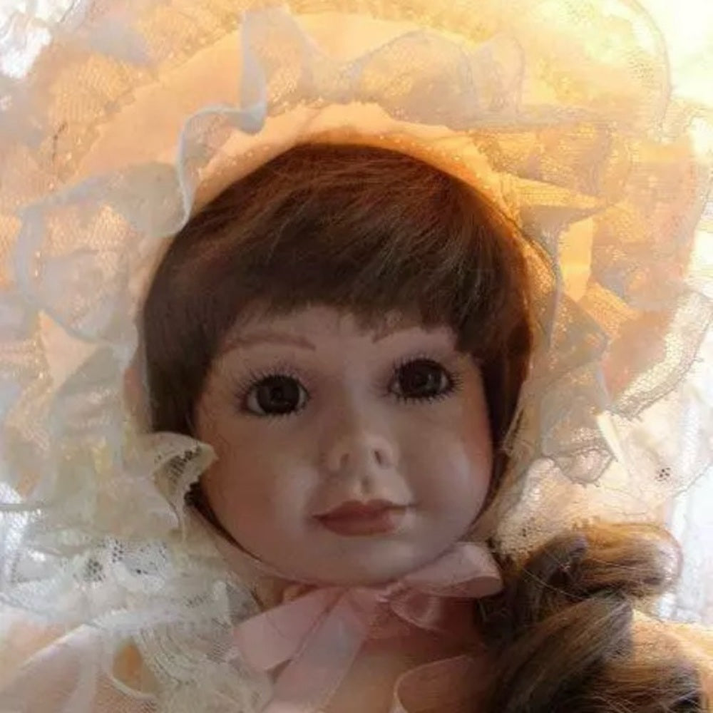 Vintage, Beautiful, Doll Electric Table Lamp