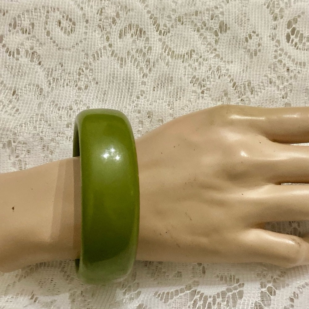 Lot of 2 Vintage, Chunky, Gold Tone and Green Lucite Bangles