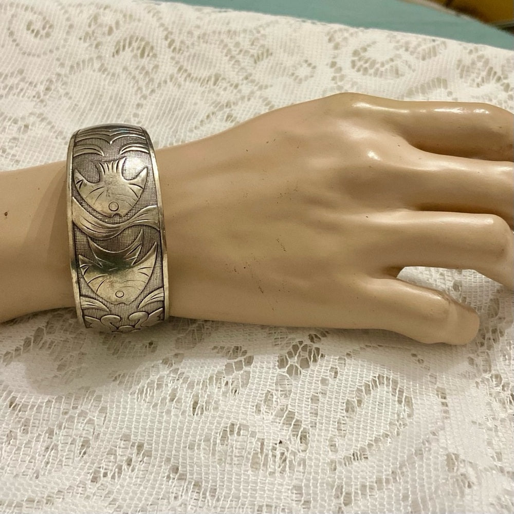 Lot of 2 Vintage, Chunky, Silver Tone Cuff Bangles-w/Black Stone-Fish Engraved