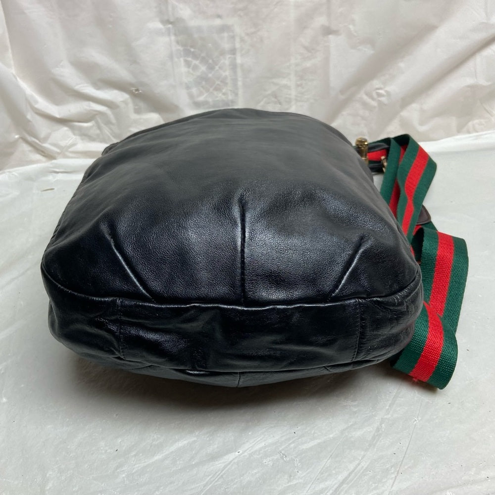 Vintage Gucci Italy Black Leather Drawstring Pouch w/Sherry Line Crossbody Strap