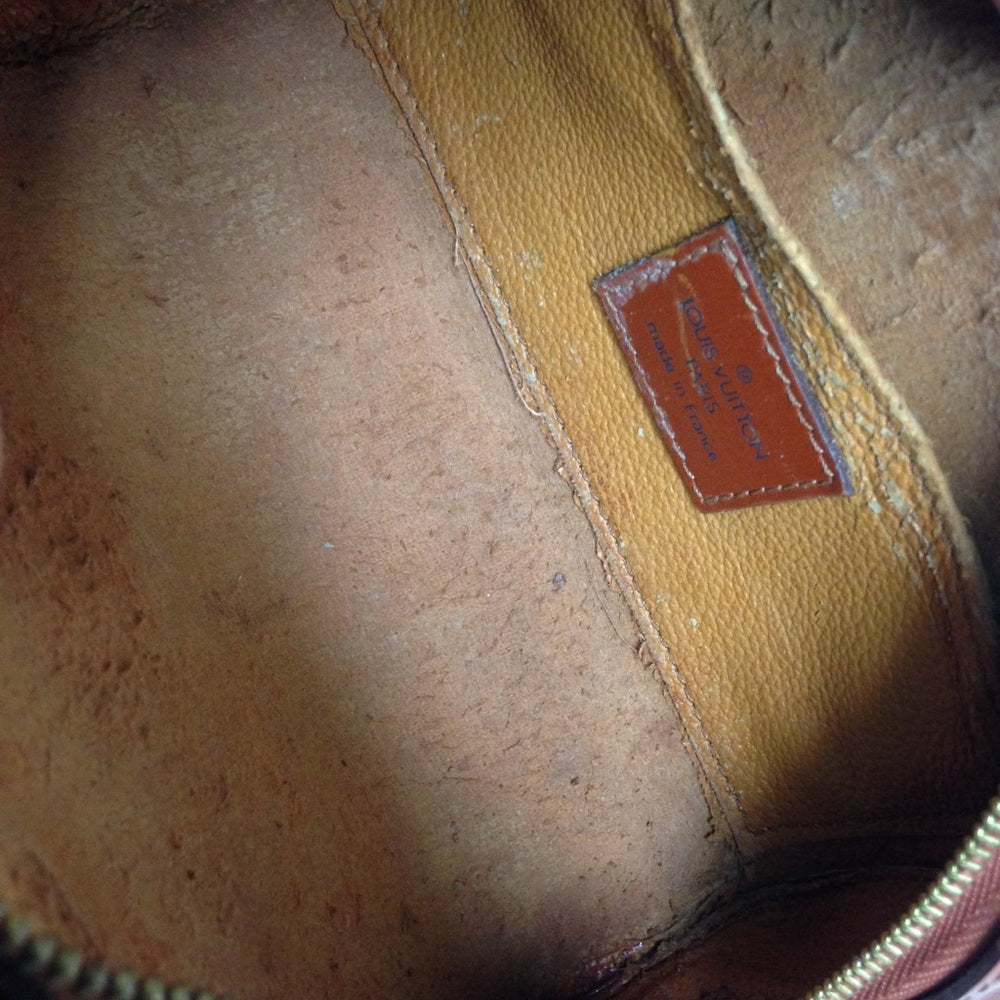 Louis Vuitton Brown Epi Leather Cosmetic Pouch-Crossbody