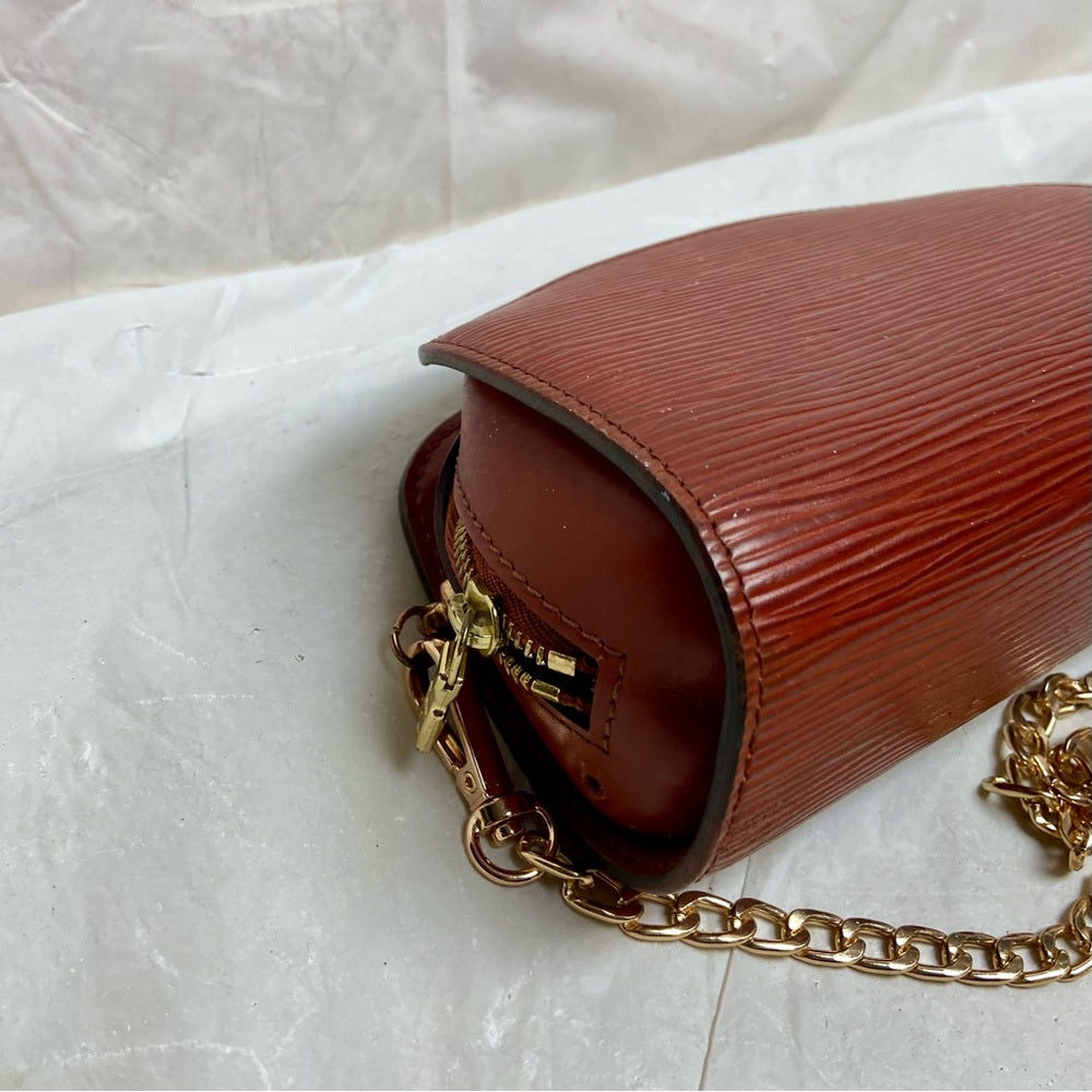 Louis Vuitton Brown Epi Leather Cosmetic Pouch-Crossbody