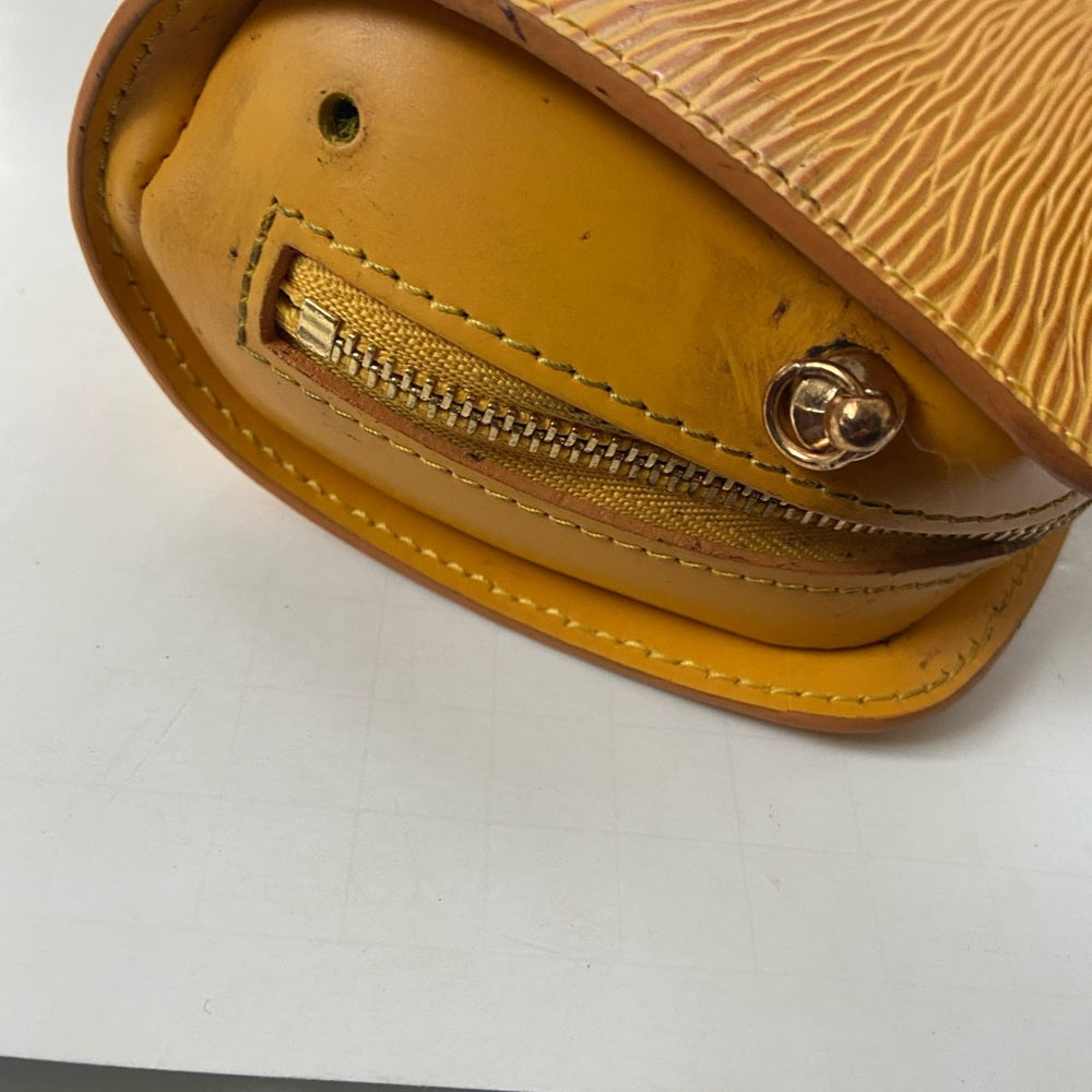 Louis Vuitton Yellow Epi Leather Cosmetic Pouch-CB