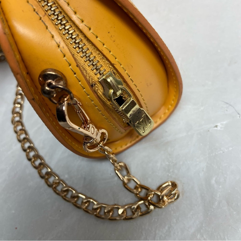 Louis Vuitton Yellow Epi Leather Cosmetic Pouch-CB