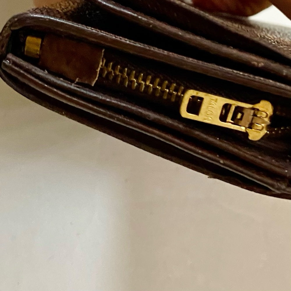 Louis Vuitton, Damier Ebene Tresor Bi-Fold Zip Wallet 5.5in x 4in (MI091…