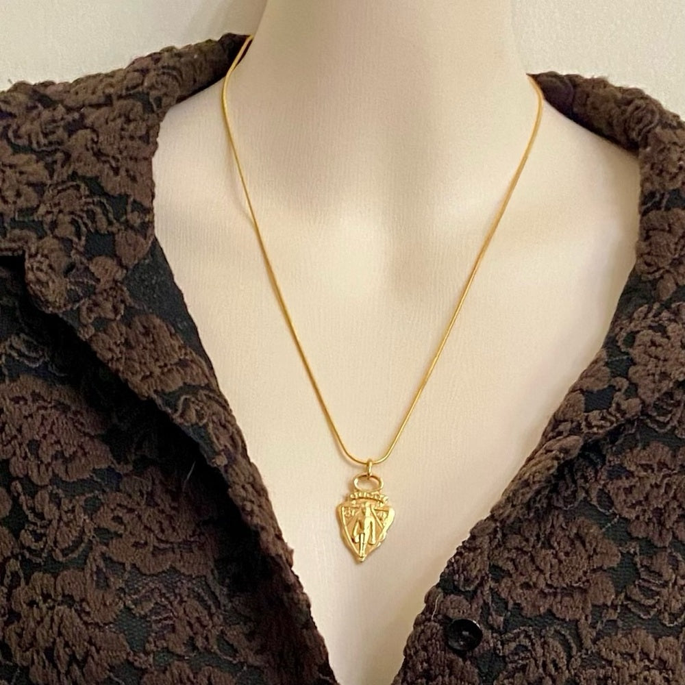 Vintage Authentic Gucci, 18in Gold Plated Charm Necklace (D)