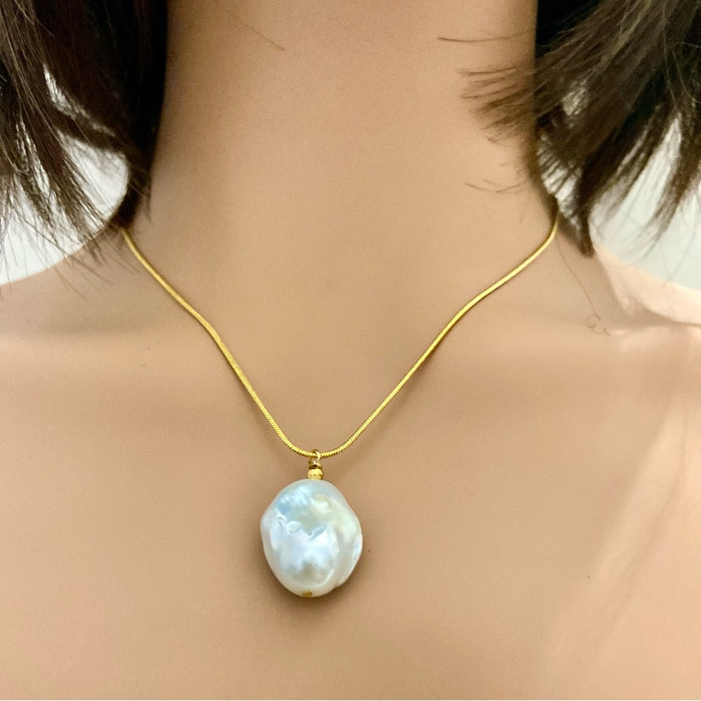 Stunning Genuine Baroque Pearl Pendant w/ 18in Gold Plated Snake Chain Necklace