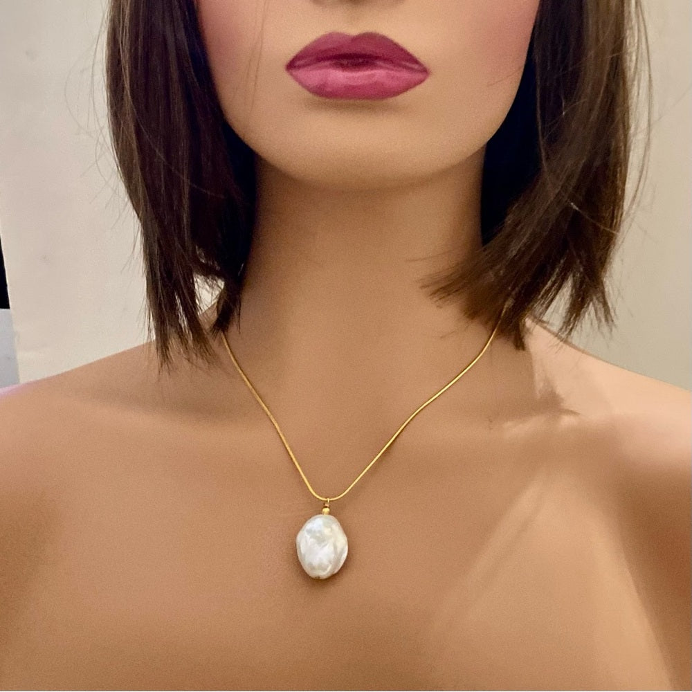 Stunning Genuine Baroque Pearl Pendant w/ 18in Gold Plated Snake Chain Necklace