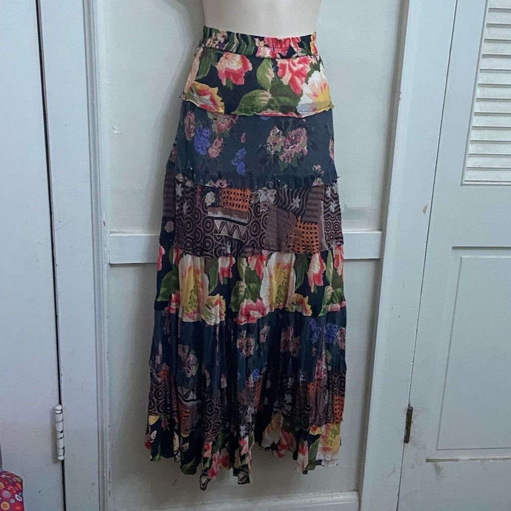 New Directions Peasant- Layered Floral Skirt - Size S