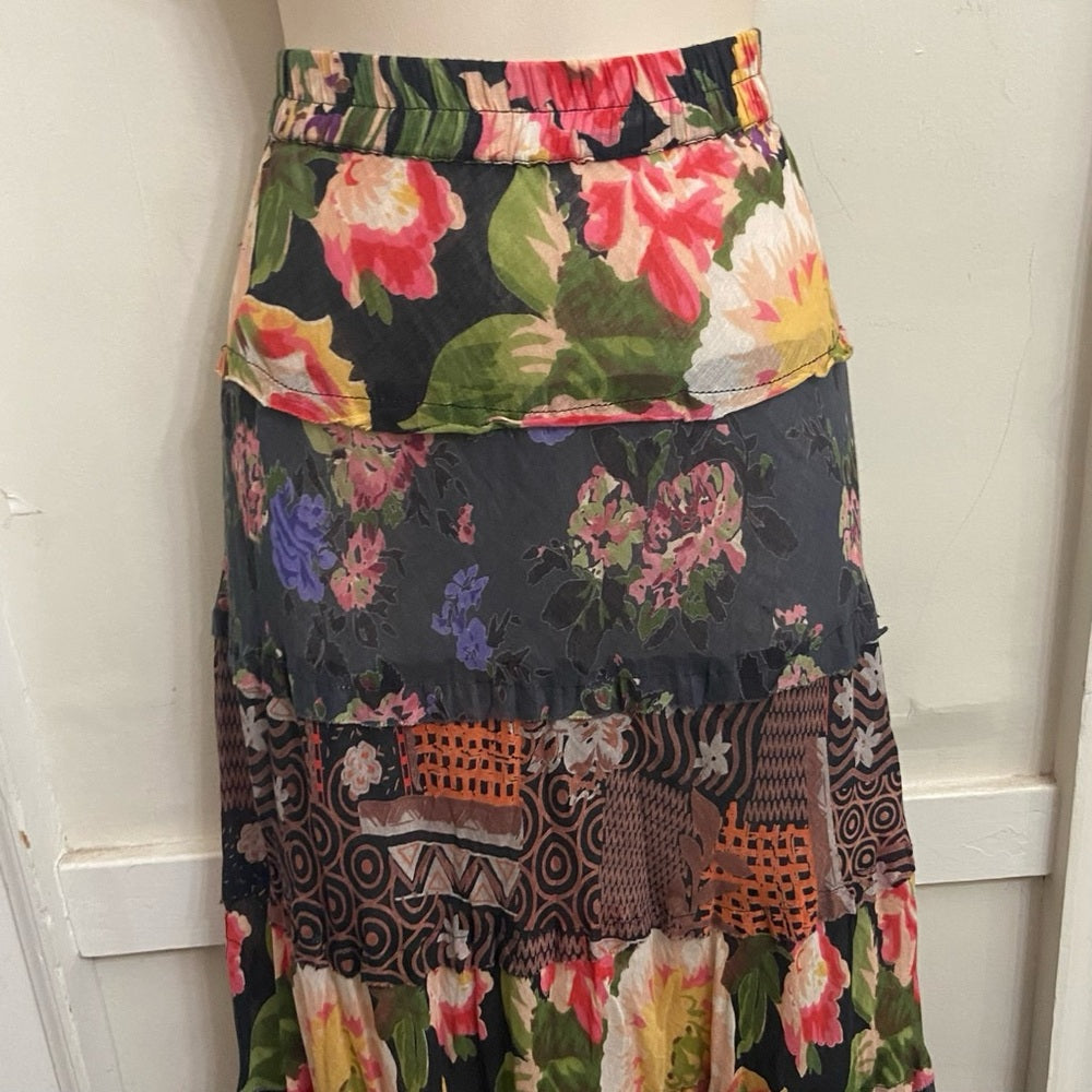 New Directions Peasant- Layered Floral Skirt - Size S