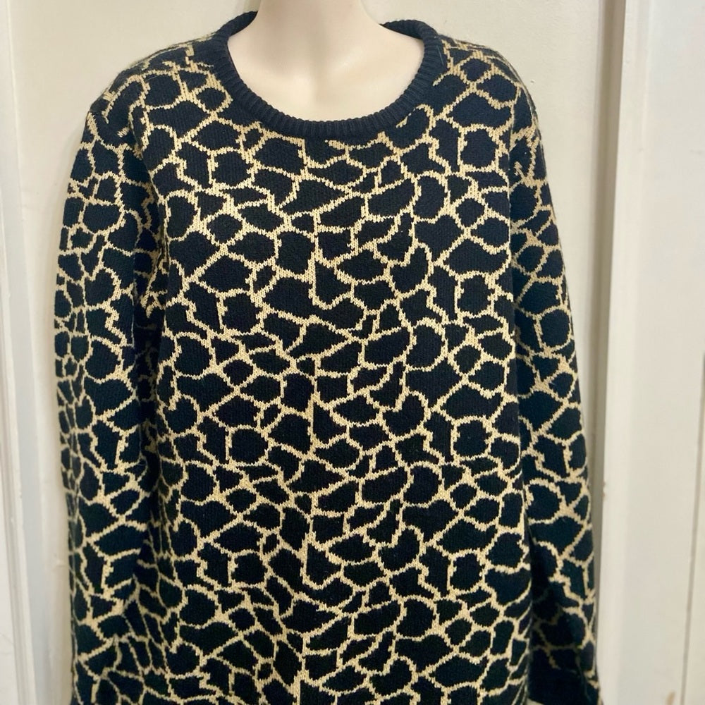 Westbound Black and Beige Knitted Tunic Blouse or Mini Sweater Dress (L)
