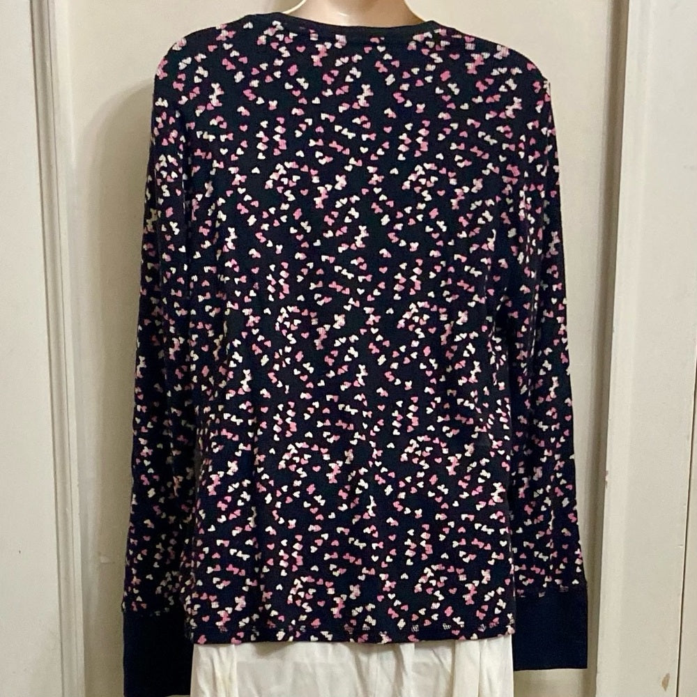 Victoria Secret, Black and Pink Hearts, VNecK Long Sleeves T Shirt-Blouse (M)