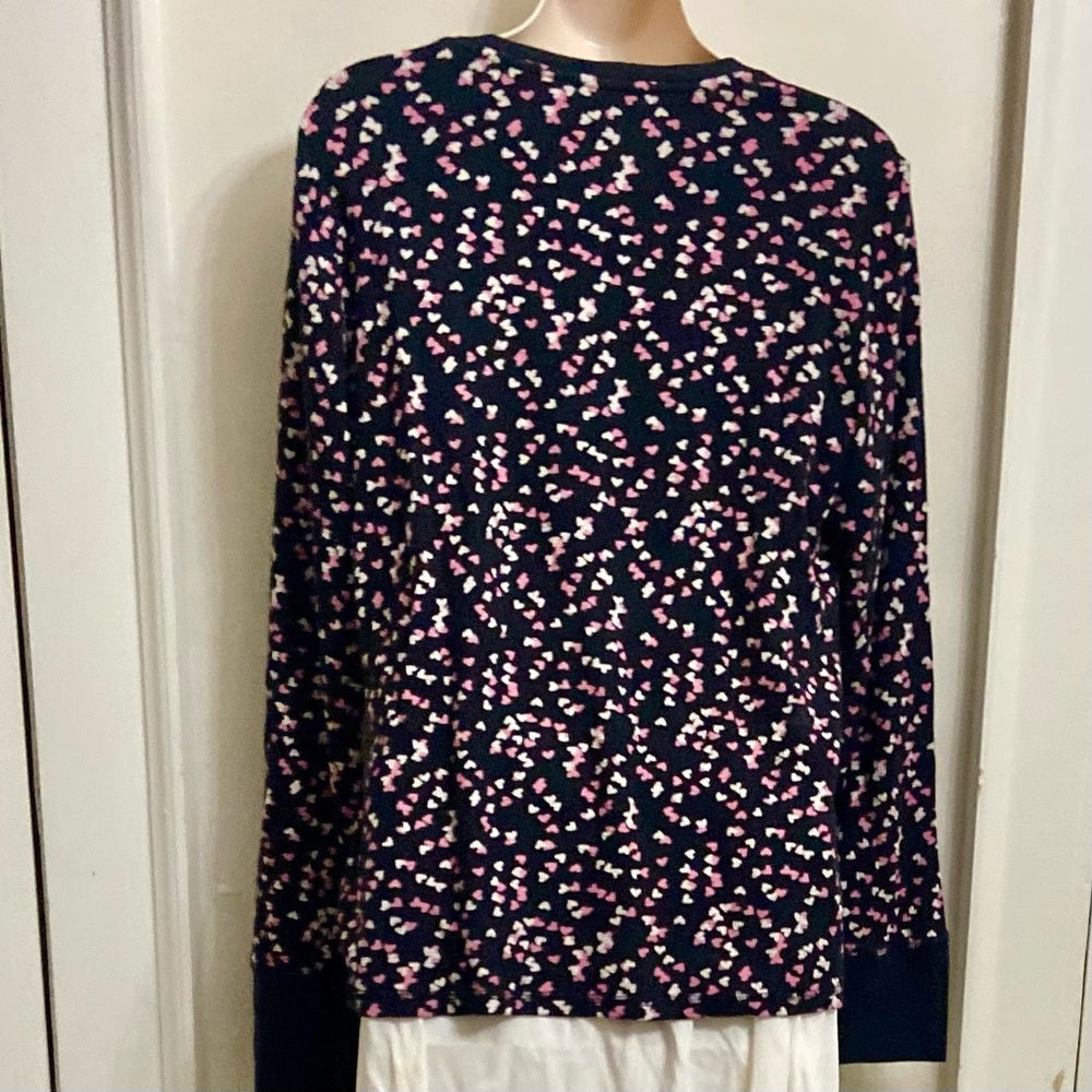 Victoria Secret, Black and Pink Hearts, VNecK Long Sleeves T Shirt-Blouse (M)