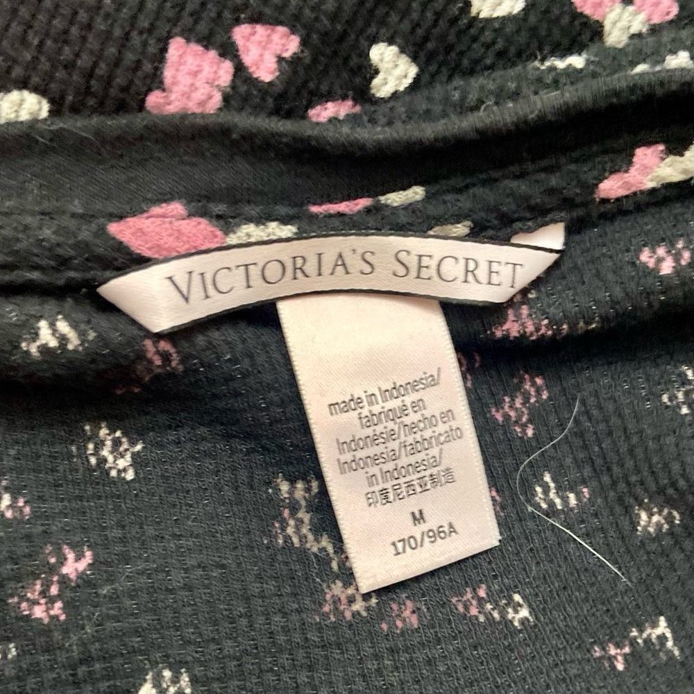 Victoria Secret, Black and Pink Hearts, VNecK Long Sleeves T Shirt-Blouse (M)
