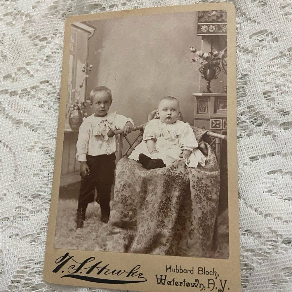 Antique, Lot of 2 Collectible Children Portraits 6.5in x 4.5in (A)