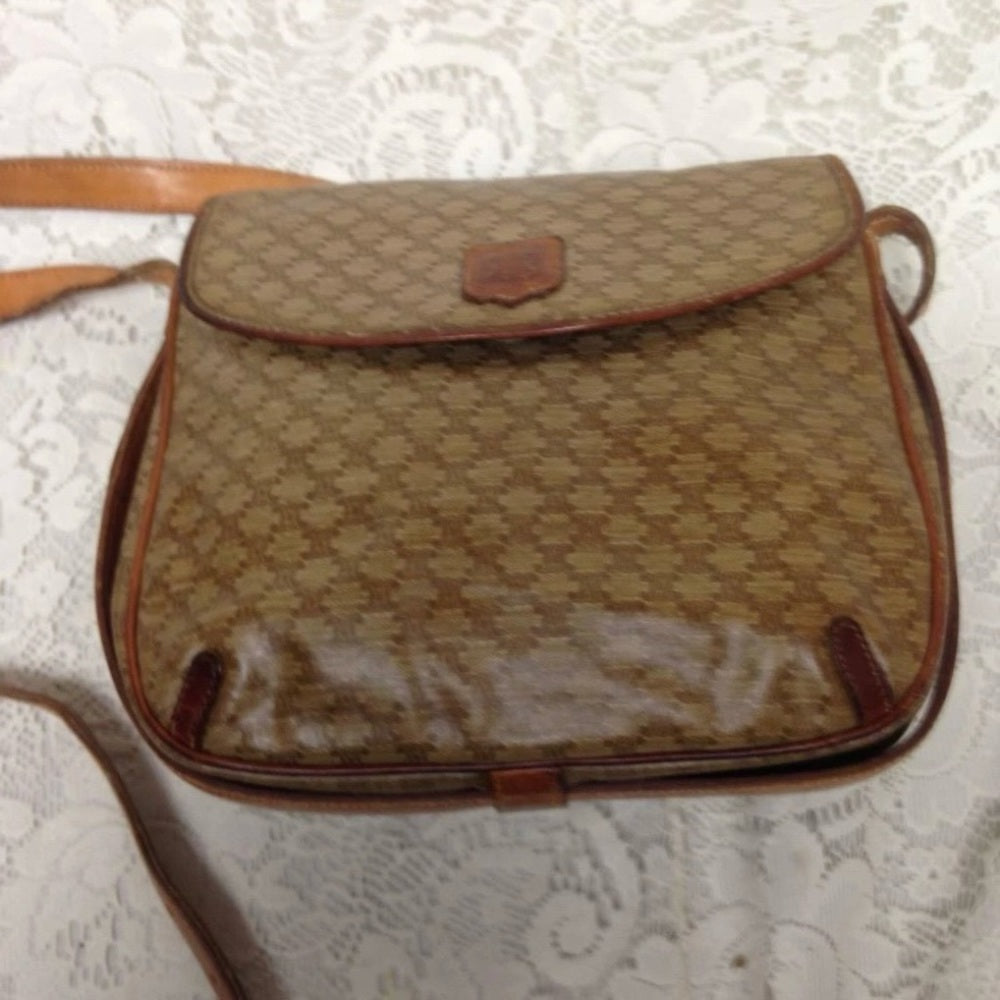 Vintage Celine Beige Macadam Handbag Crossbody 9.5in x 8.5in x 1.5in