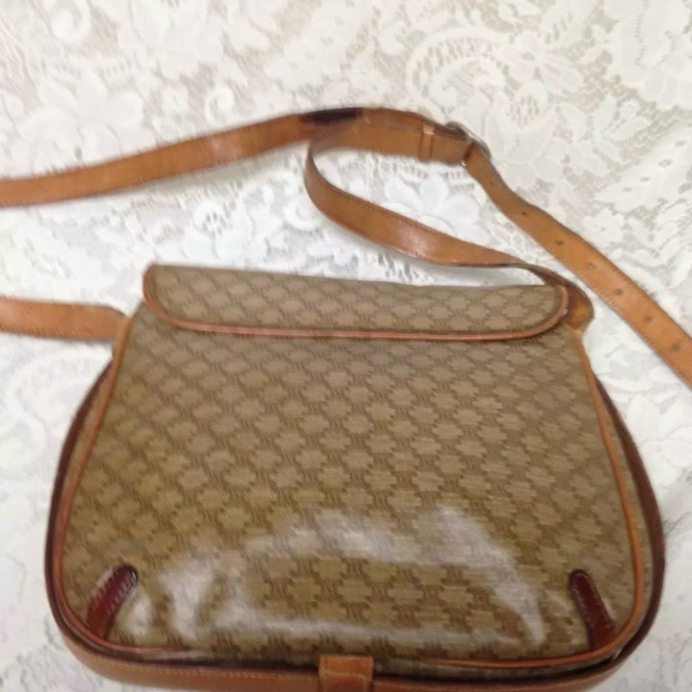 Vintage Celine Beige Macadam Handbag Crossbody 9.5in x 8.5in x 1.5in