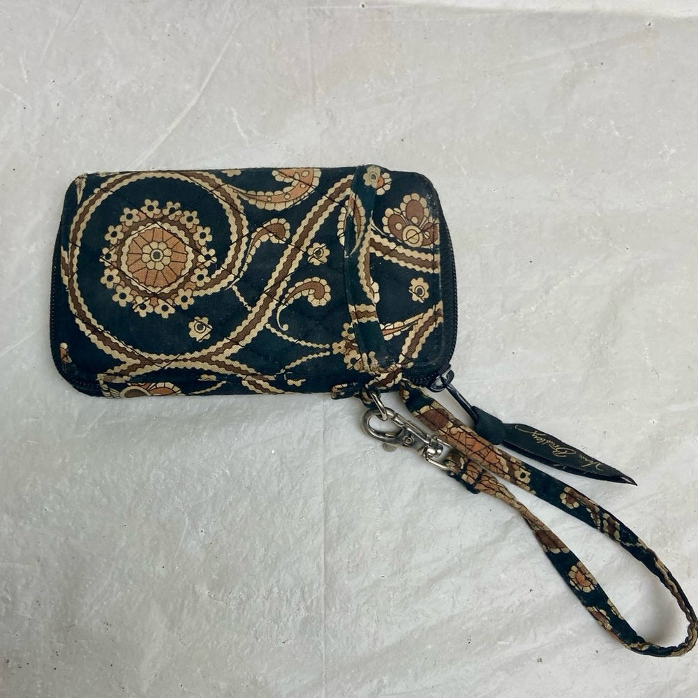 Vintage Vera Bradley Brown and Black Zippy Wallet-Wristlet 6in x 3.5in