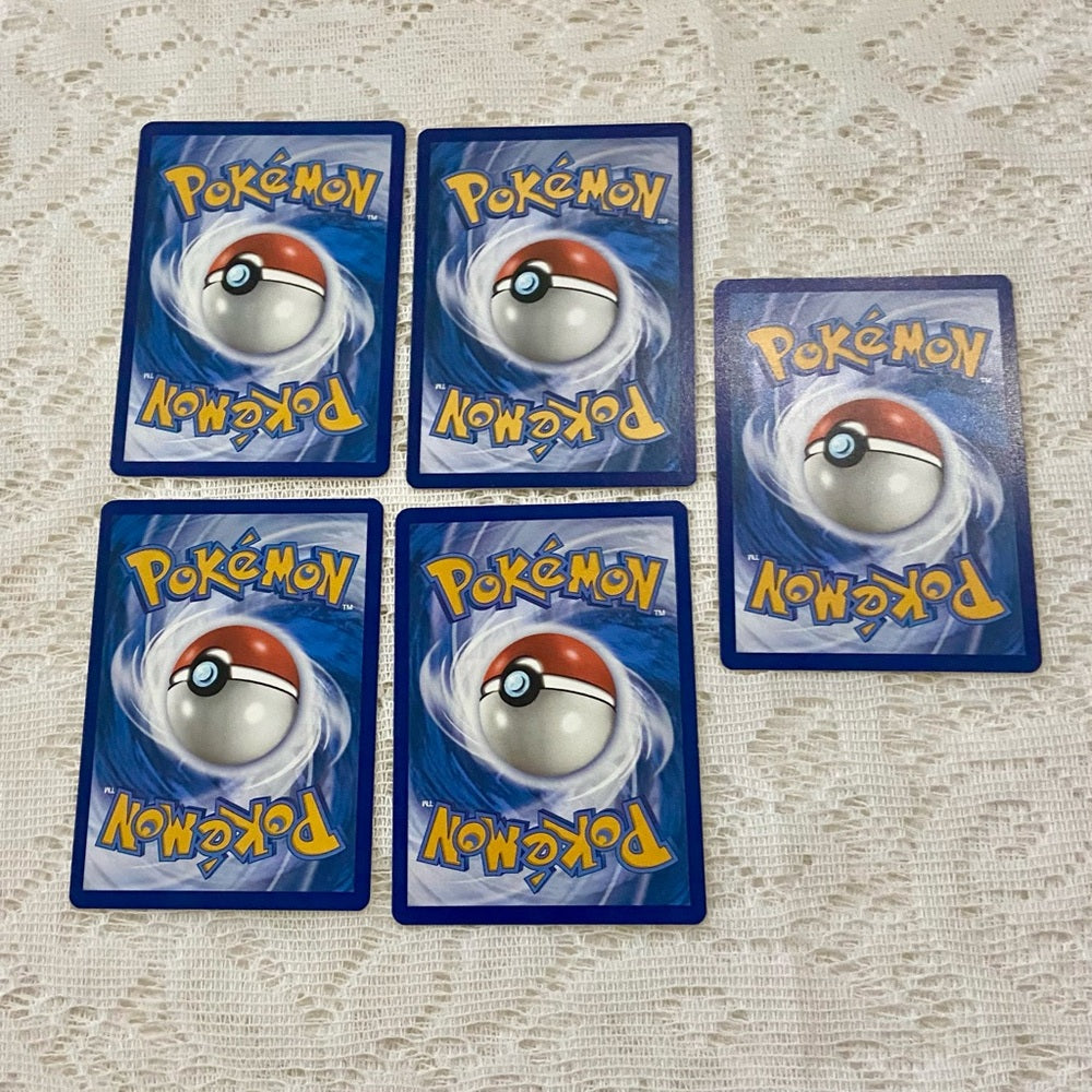 Lot MM: 12pc Lot : 2 Gold Fan Arts Cards, 5 Pokemon Cards and 5 Pokémon …