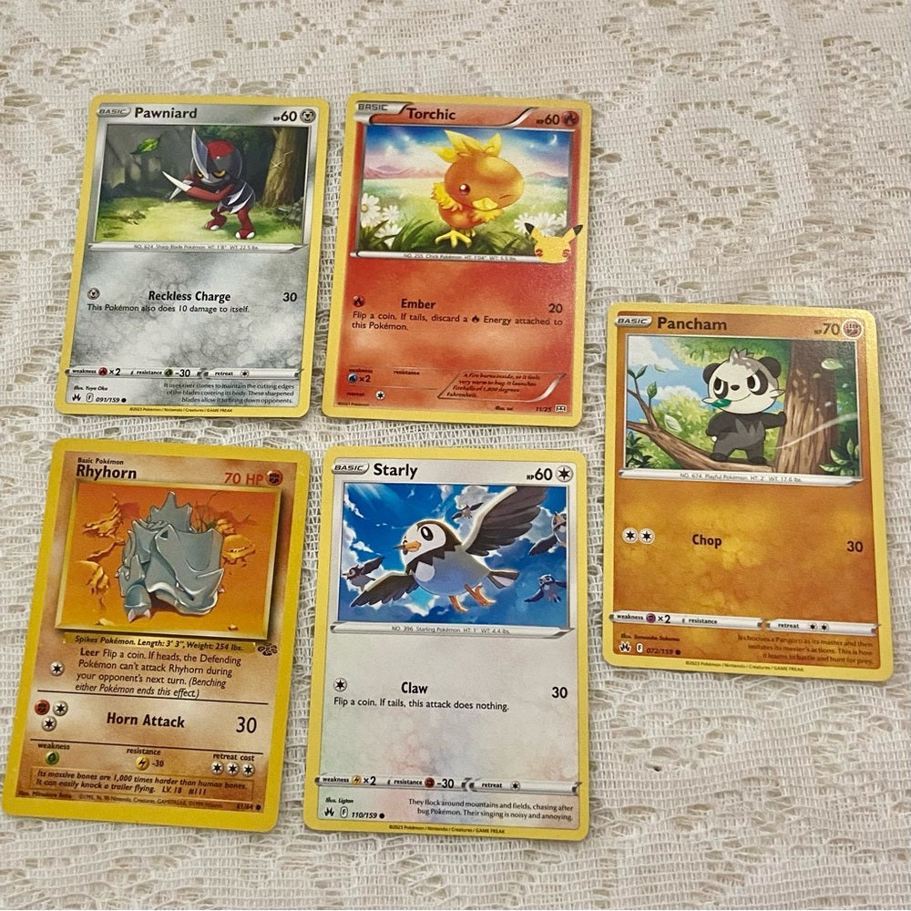 Lot MM: 12pc Lot : 2 Gold Fan Arts Cards, 5 Pokemon Cards and 5 Pokémon …