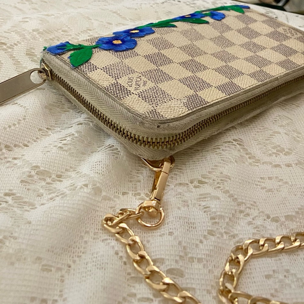 Vintage Louis Vuitton Damier Zippy Long Wallet