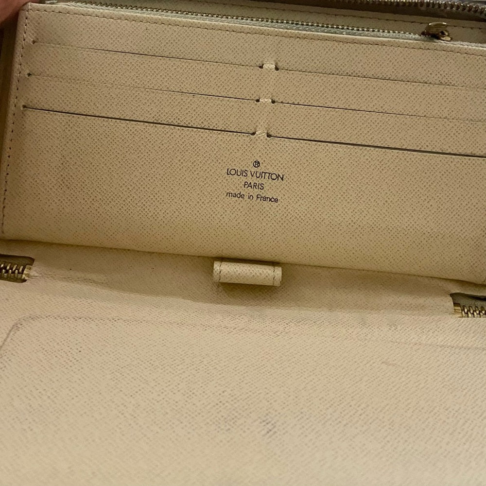 Vintage Louis Vuitton Damier Zippy Long Wallet