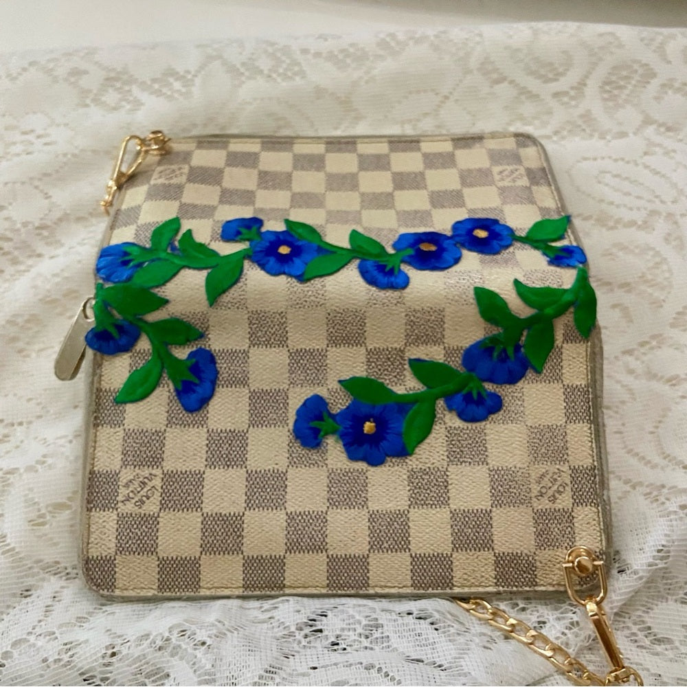 Vintage Louis Vuitton Damier Zippy Long Wallet