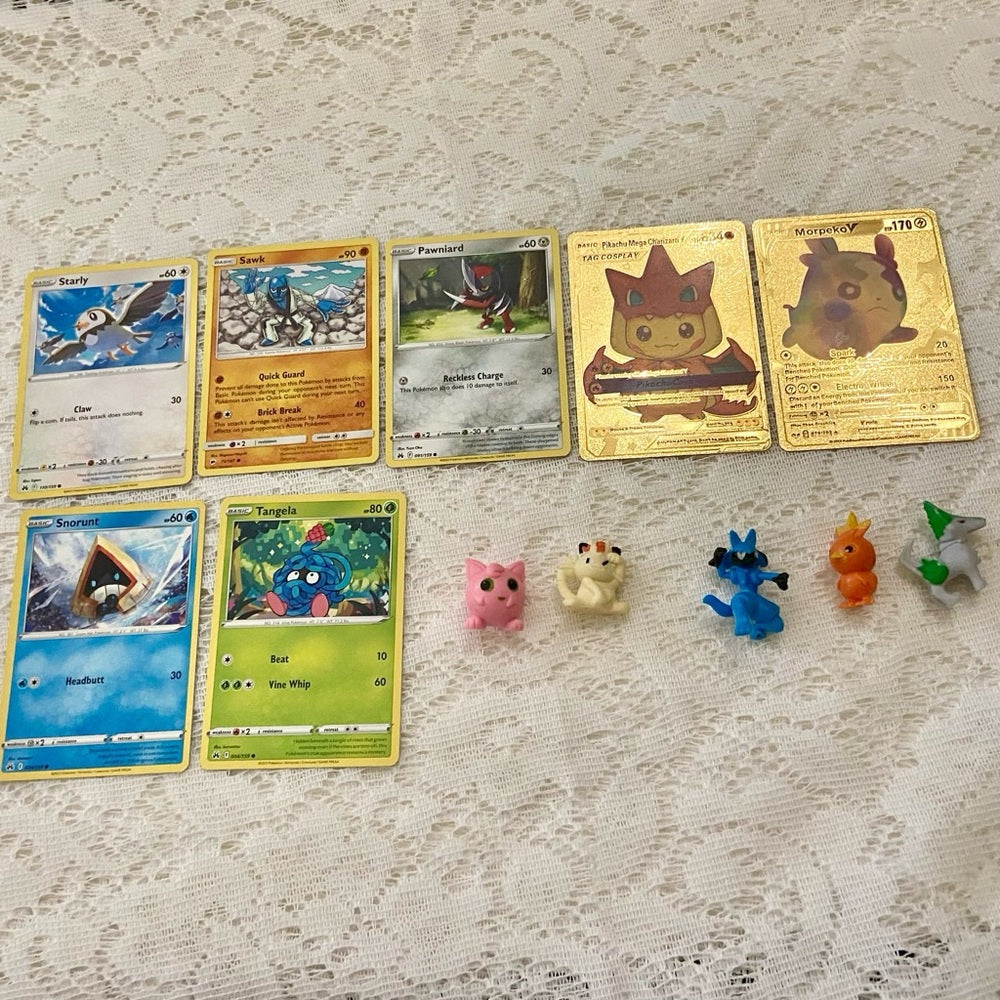 Lot YY: 12pc Lot : 2 Gold Fan Arts Cards, 5 Pokemon Cards and 5 Pokémon …