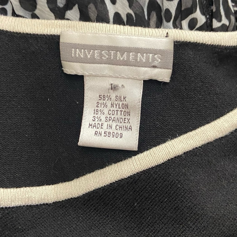 Investment Black with White Trim 3/4 Sleeves Blouse (L)