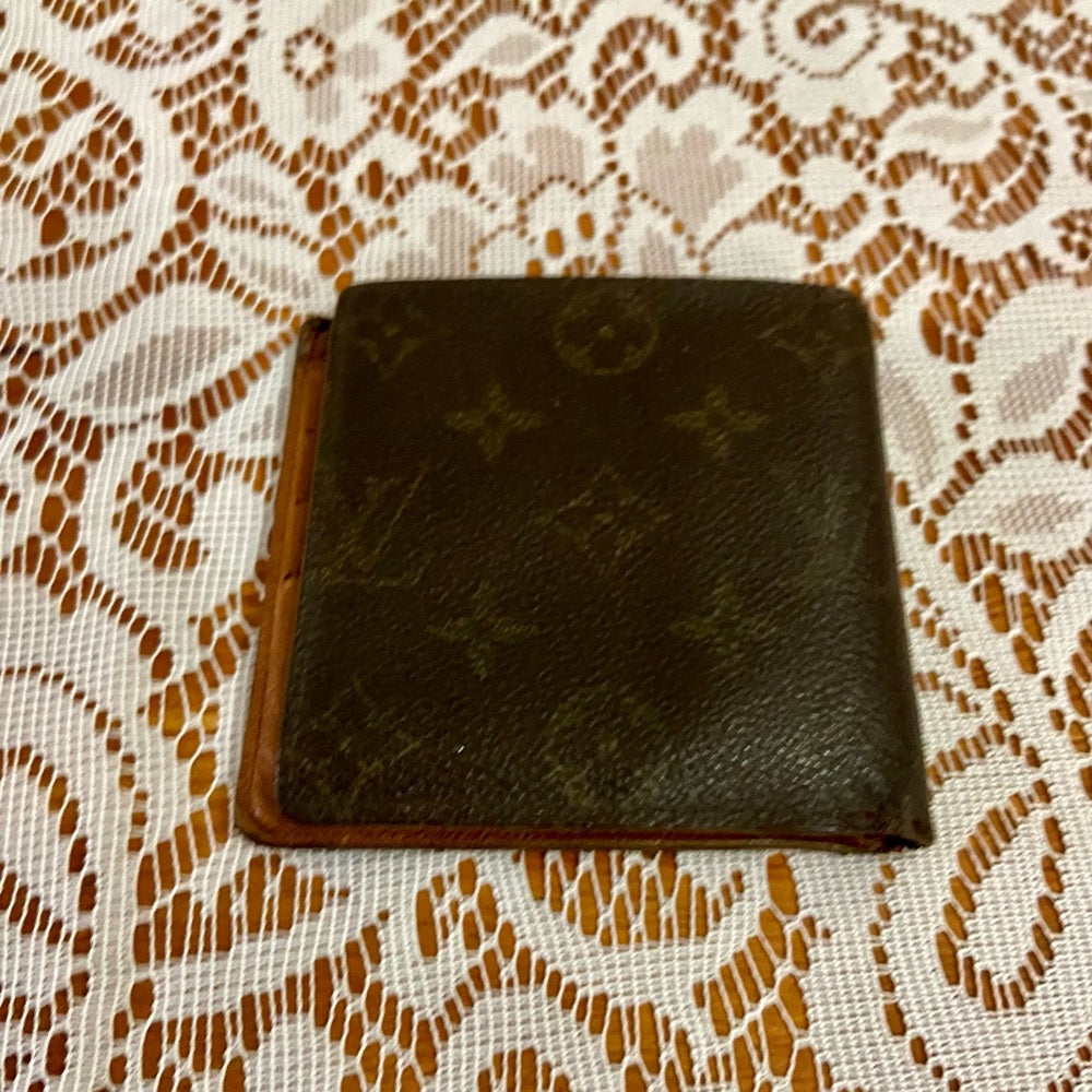 Vintage Louis Vuitton Men's Credit Card Wallet 4inx4in