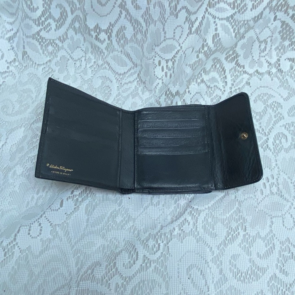 Vintage, Salvatore Ferragamo Unisex Compact Wallet 5in x 4in