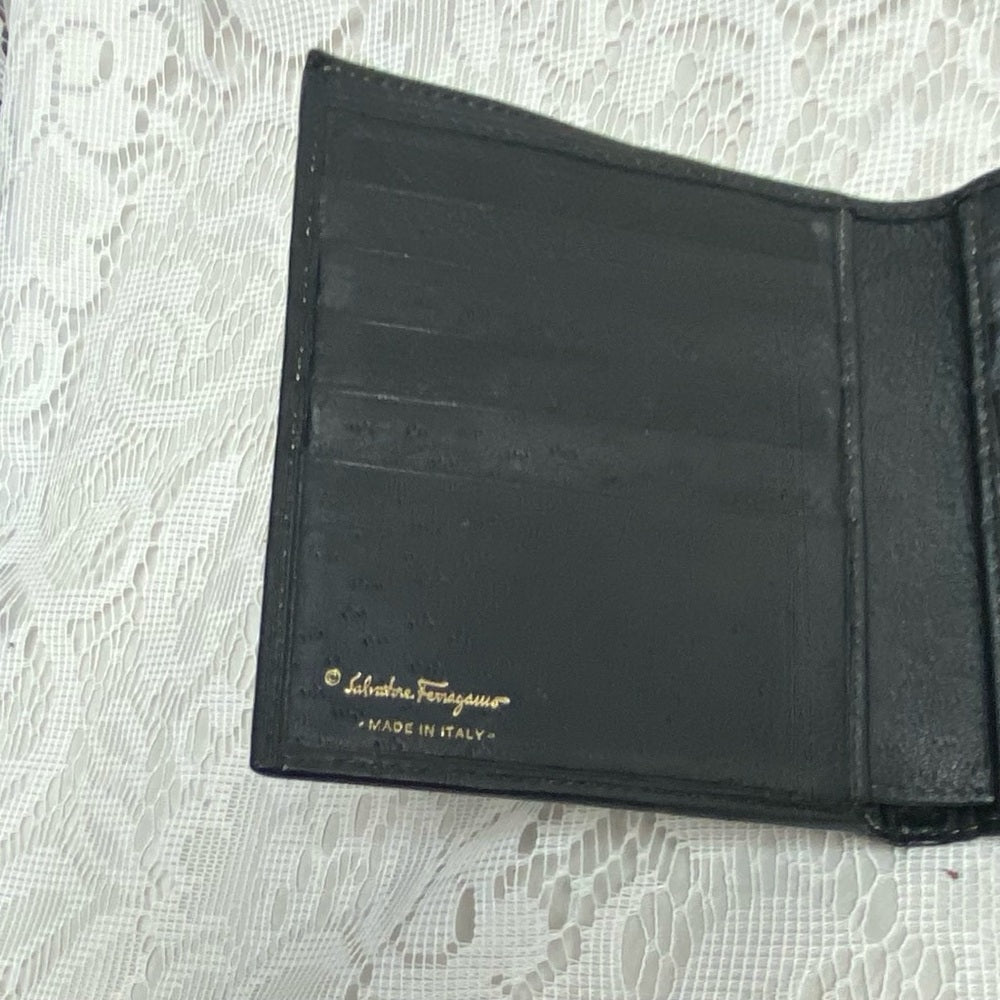 Vintage, Salvatore Ferragamo Unisex Compact Wallet 5in x 4in