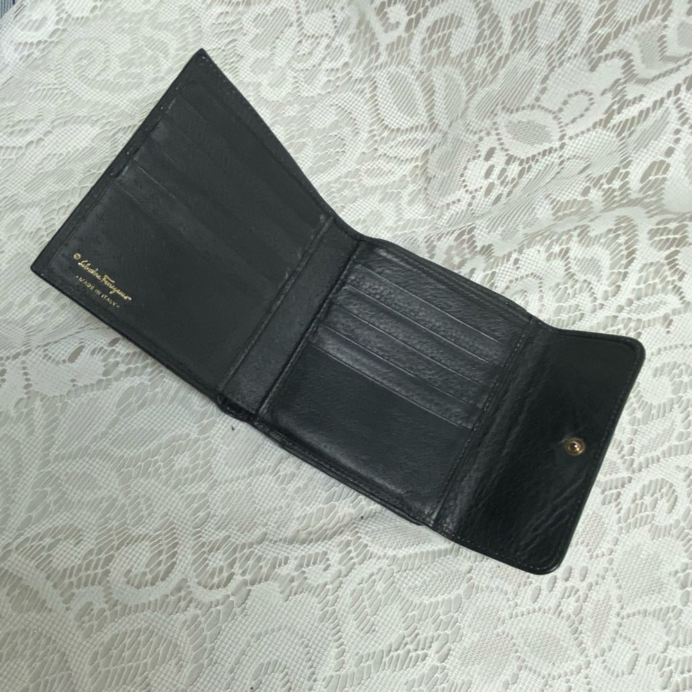 Vintage, Salvatore Ferragamo Unisex Compact Wallet 5in x 4in