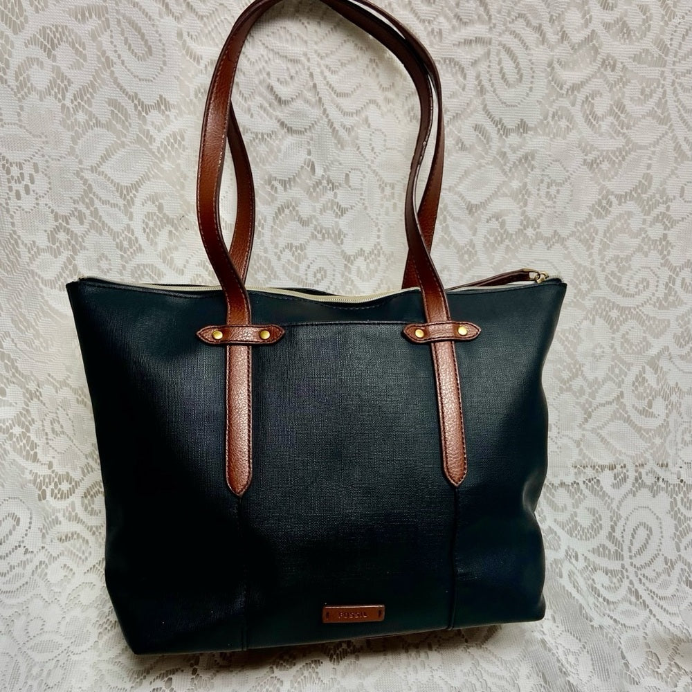 Vintage Fossil Black and Brown Leather Shoulder Bag 12in x 12in x 4in
