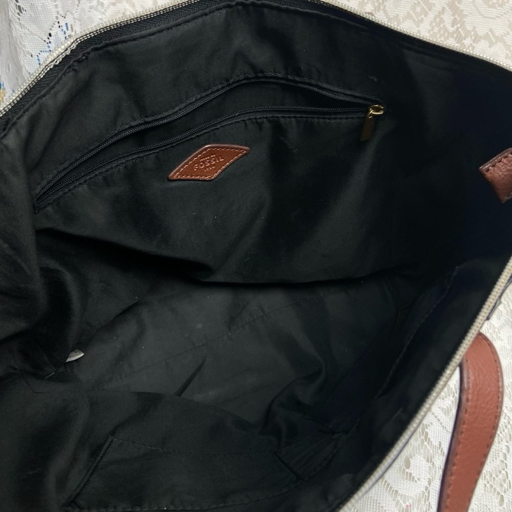Vintage Fossil Black and Brown Leather Shoulder Bag 12in x 12in x 4in