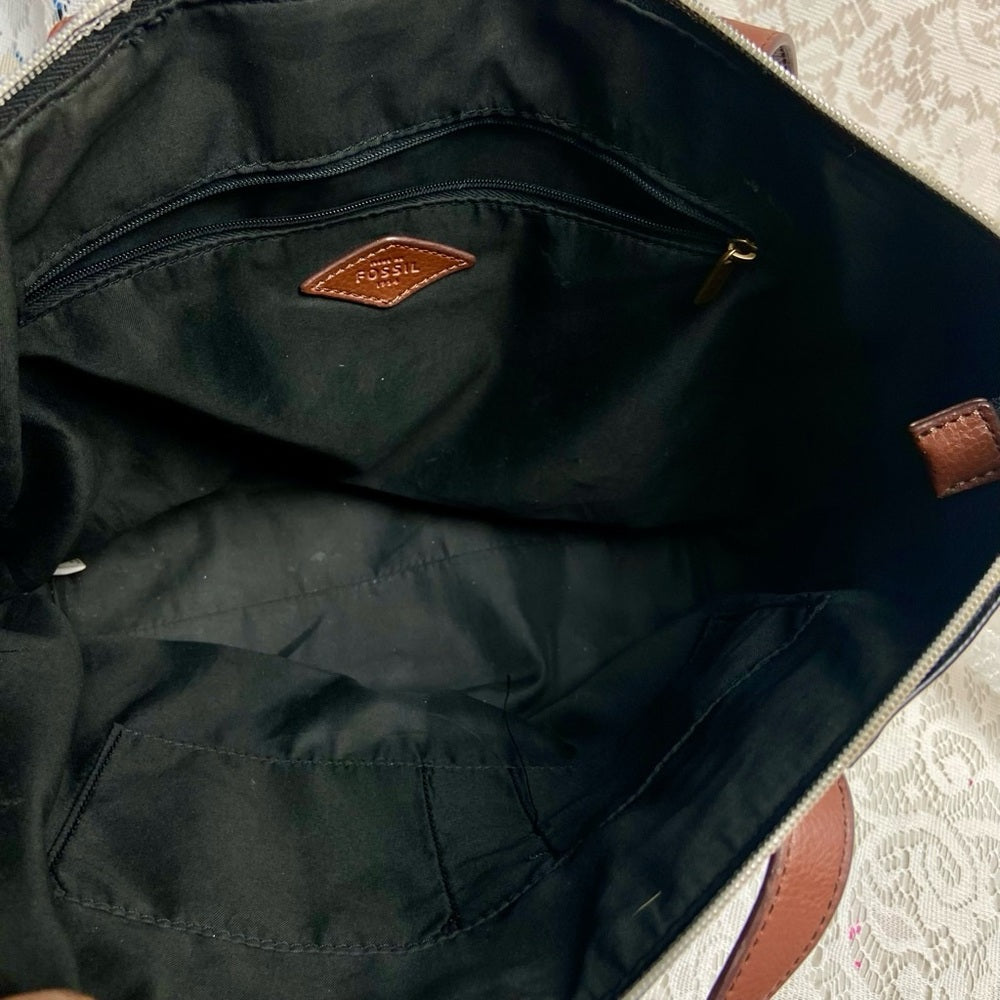 Vintage Fossil Black and Brown Leather Shoulder Bag 12in x 12in x 4in