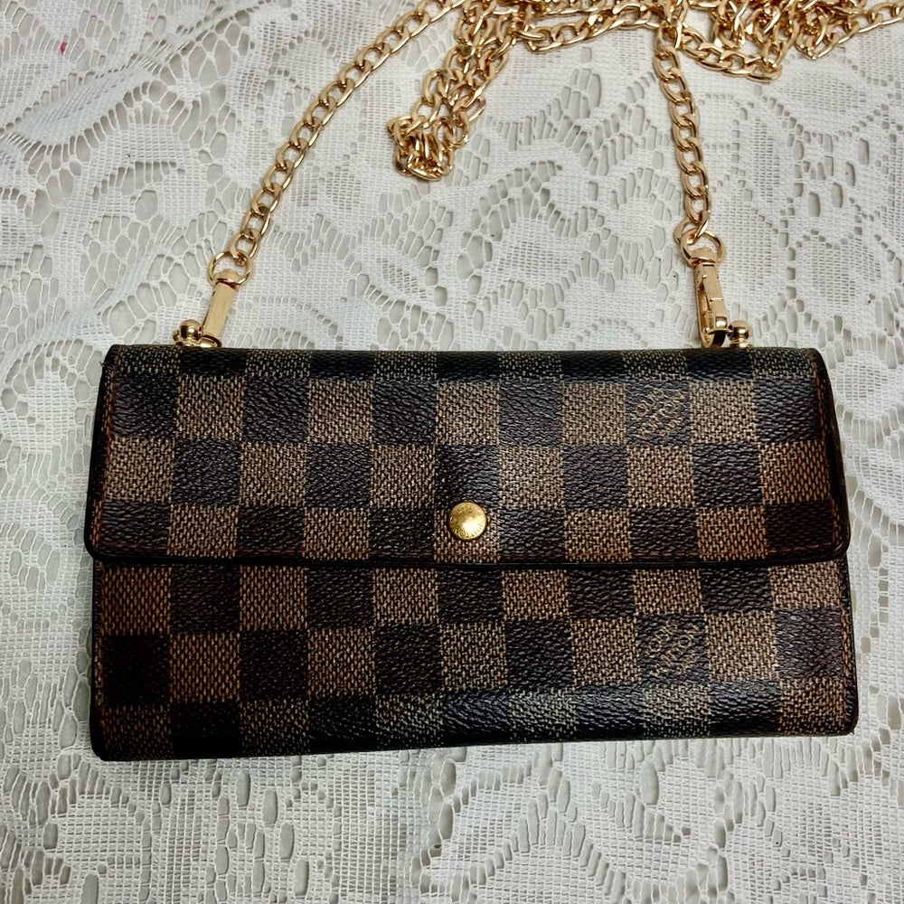 Louis Vuitton, Damier Ebene Long Wallet -Crossbody 7.5in x 4.5in