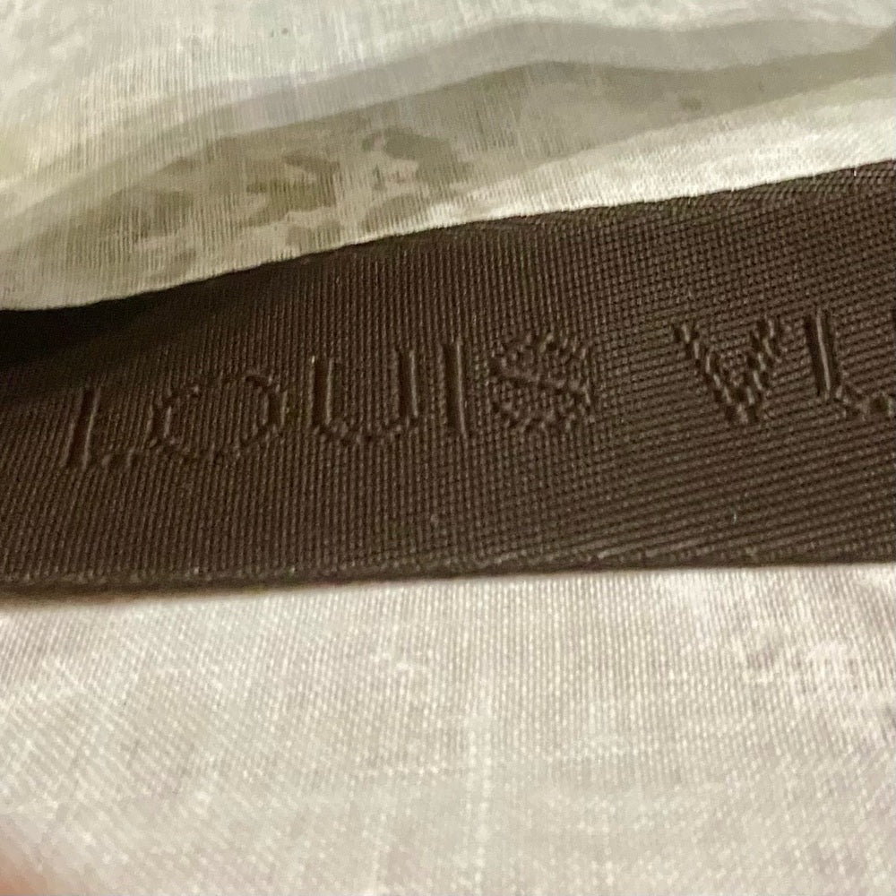 Vintage Louis Vuitton Damier Messenger Crossbody Bag 8in x8in x 3in (MI4087)