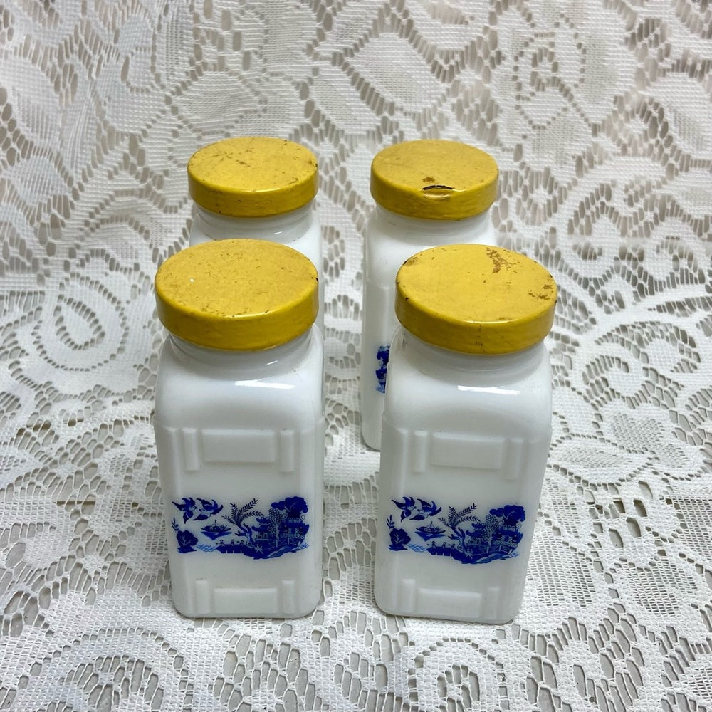 Vintage, 4-pc Blue Willow Milk Glass Shaker Set