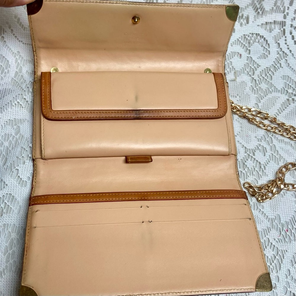 Vintage Authentic Louis Vuitton White Mono Tri-fold Long Wallet- Crossbody