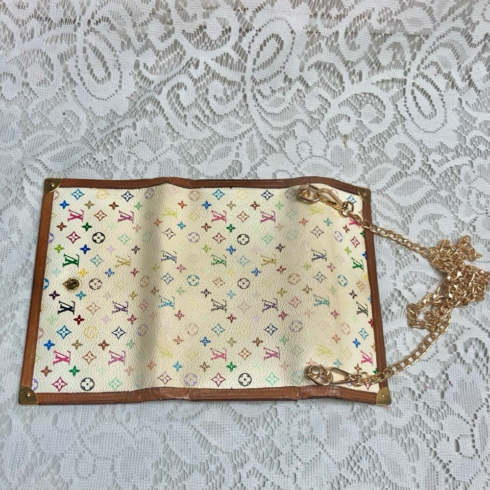 Vintage Authentic Louis Vuitton White Mono Tri-fold Long Wallet- Crossbody