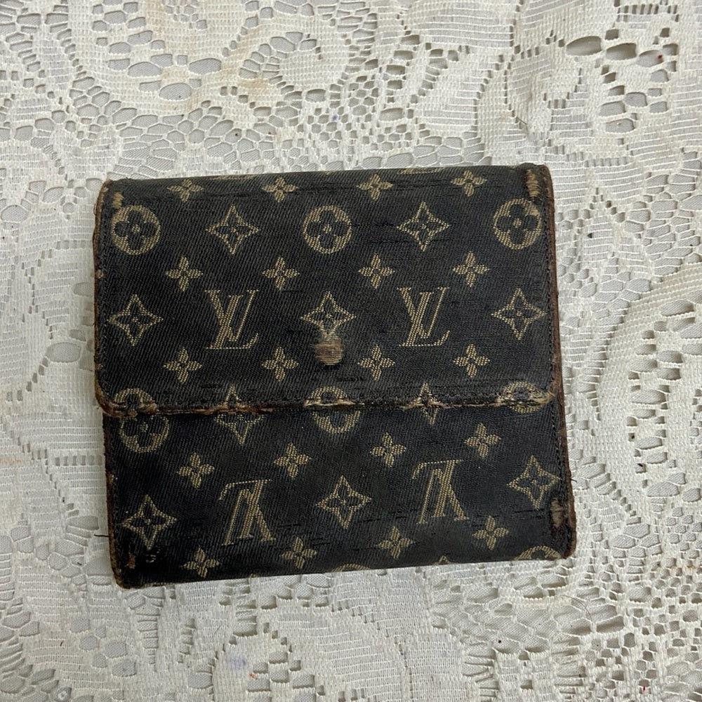 Vintage Louis Vuitton Brown Min-Lin Men- Unisex Compact Wallet