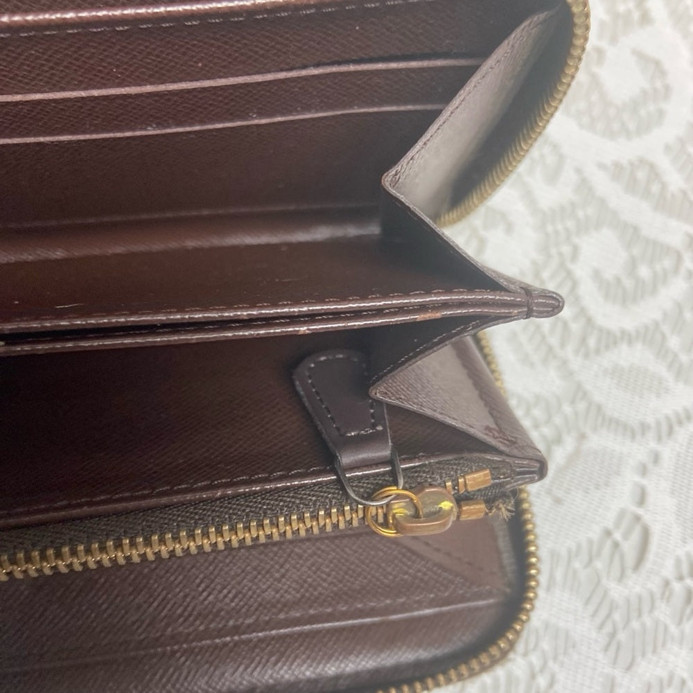 Louis Vuitton Damier Ebene Zippy Long Wallet 7.5in x 4in